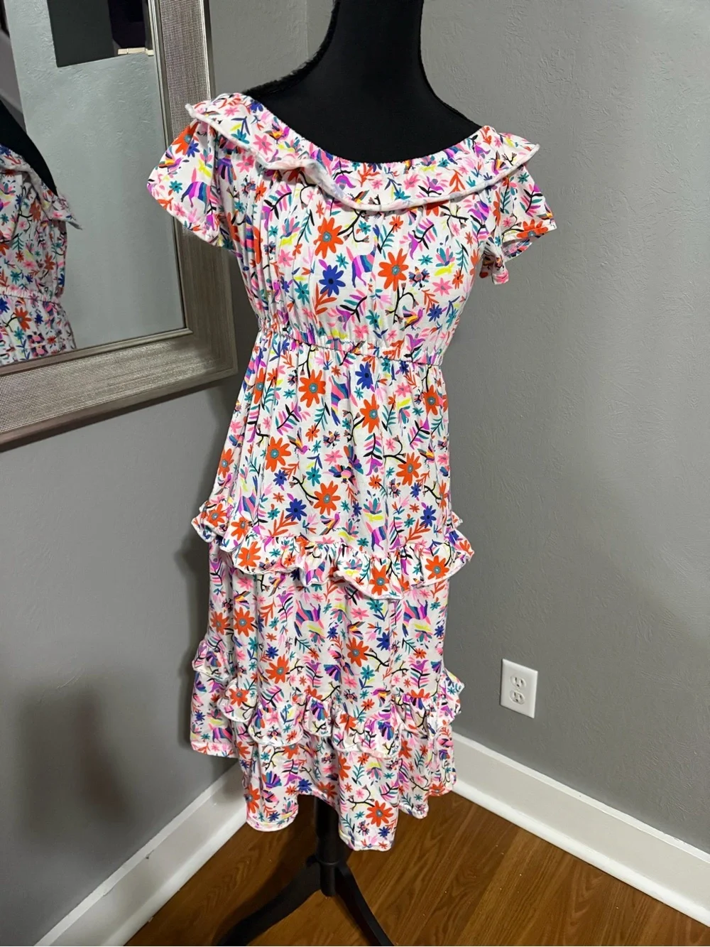 Fab Kids 2 Maxi Dress Bundle Size Medium 6-7. Blue floral, white floral animal